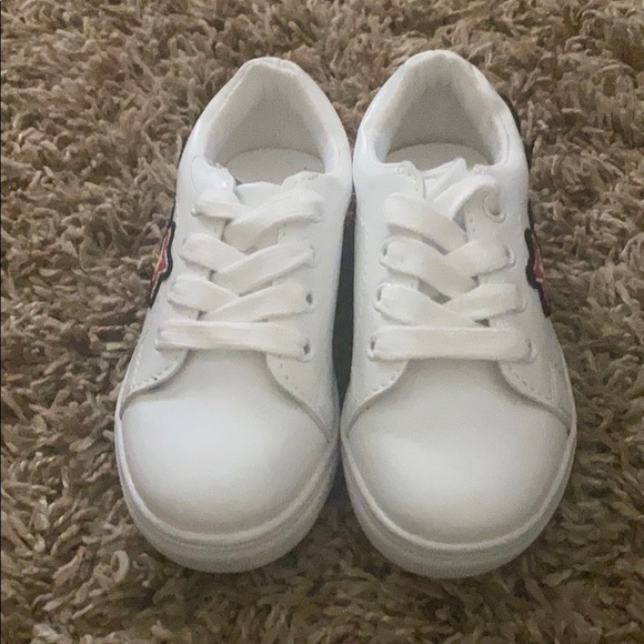 payless white sneakers